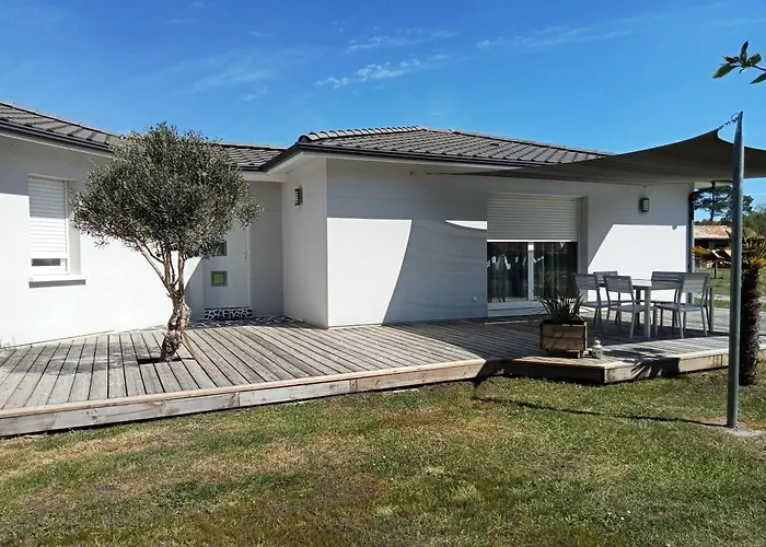 Comme A La Maison